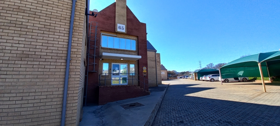 To Let commercial Property for Rent in Sunnyrock Gauteng