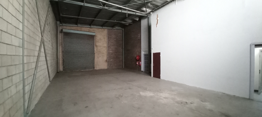 To Let commercial Property for Rent in Sunnyrock Gauteng
