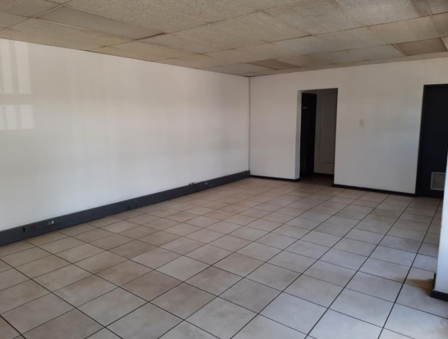 To Let commercial Property for Rent in Randjespark Gauteng