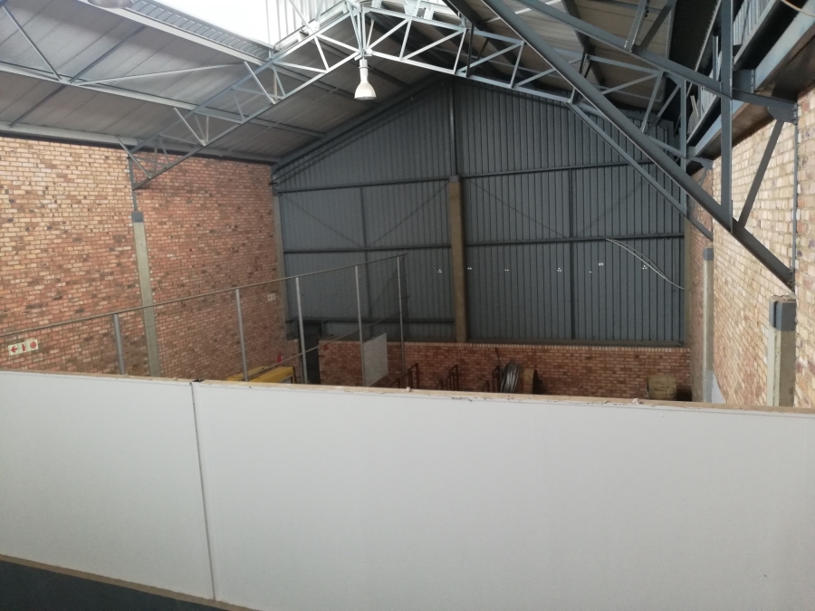To Let commercial Property for Rent in Randjespark Gauteng