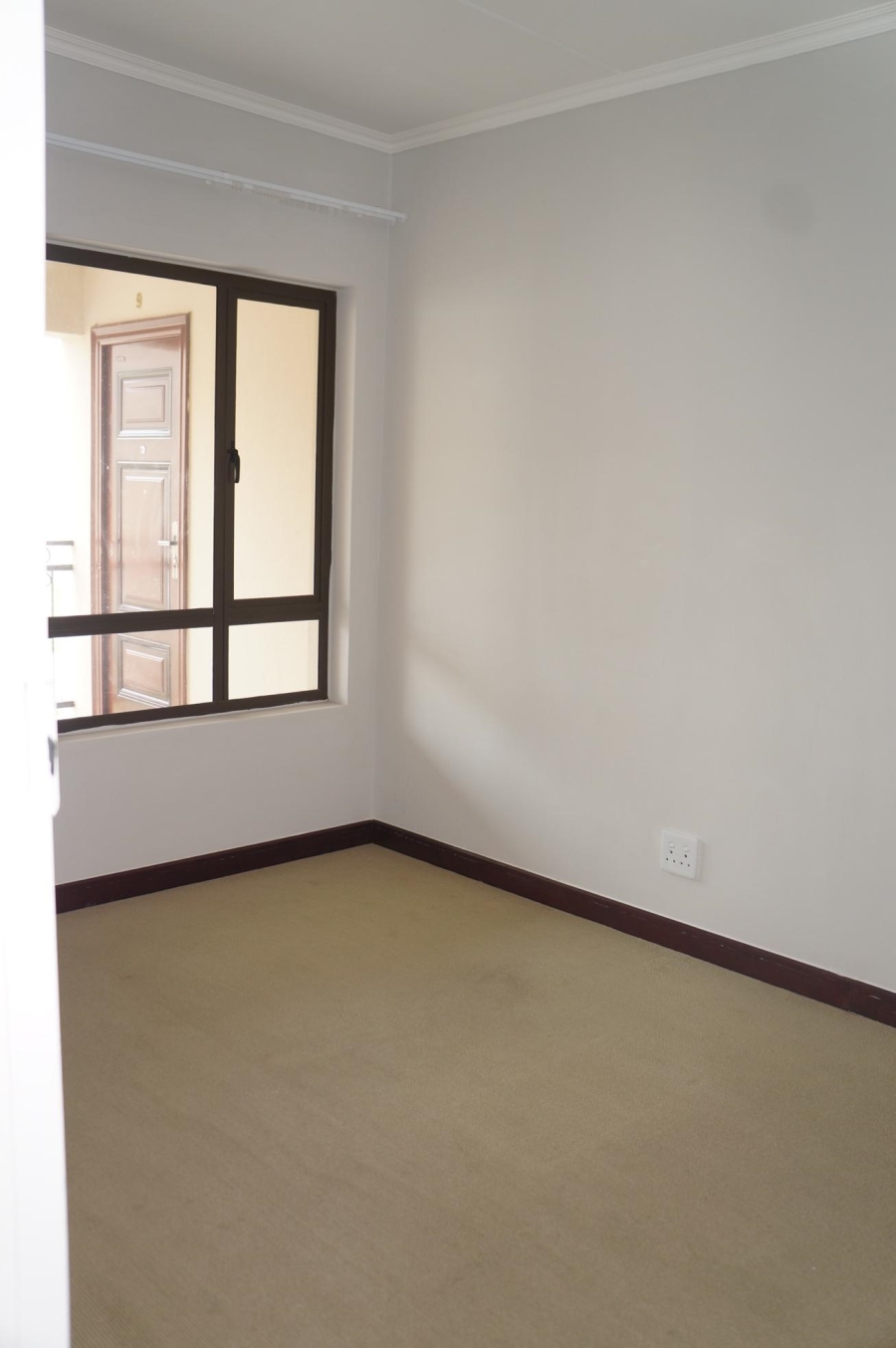 2 Bedroom Property for Sale in Erand Gardens Gauteng