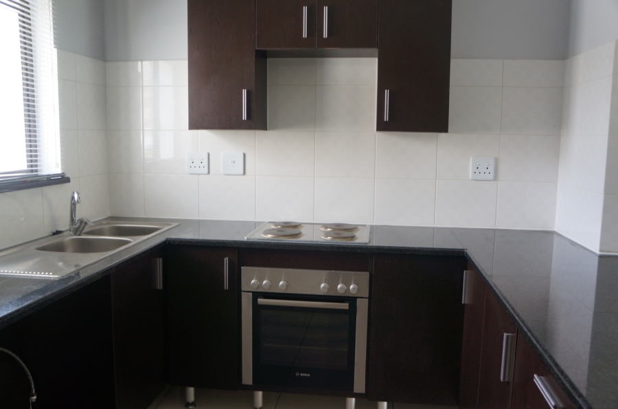 2 Bedroom Property for Sale in Erand Gardens Gauteng