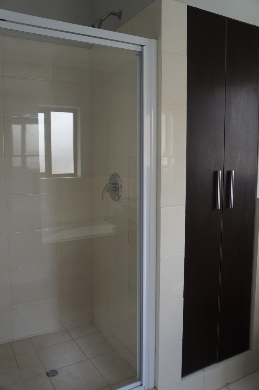 2 Bedroom Property for Sale in Erand Gardens Gauteng