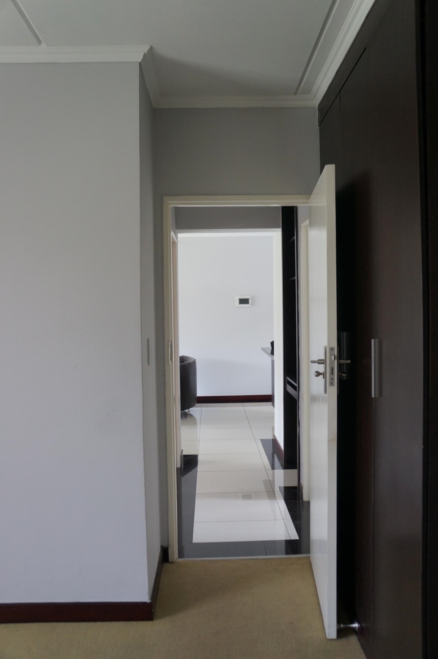 2 Bedroom Property for Sale in Erand Gardens Gauteng
