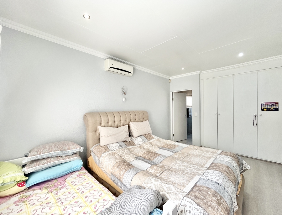 To Let 3 Bedroom Property for Rent in Halfway Gardens Gauteng
