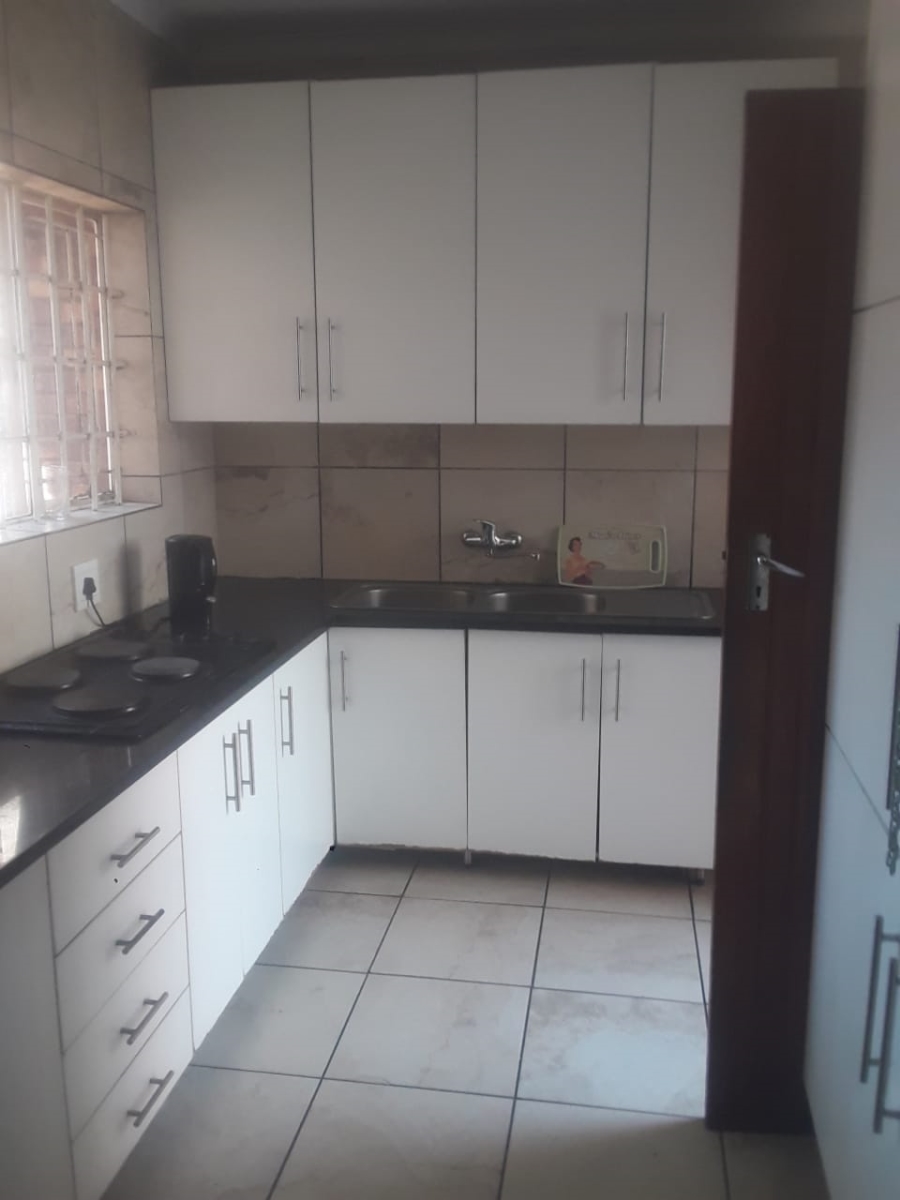 0 Bedroom Property for Sale in Halfway House Gauteng