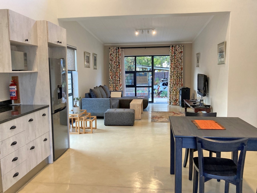 To Let 1 Bedroom Property for Rent in Linden Gauteng