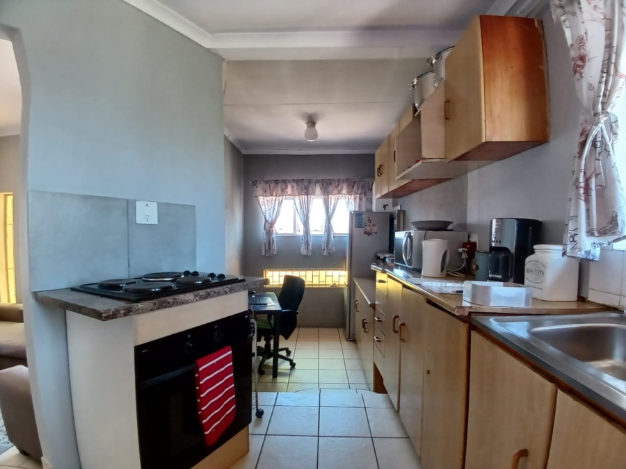 3 Bedroom Property for Sale in Toekomsrus Gauteng