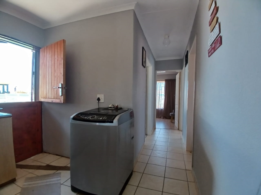 3 Bedroom Property for Sale in Toekomsrus Gauteng