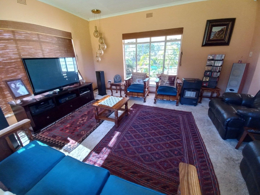 3 Bedroom Property for Sale in Helikonpark Gauteng