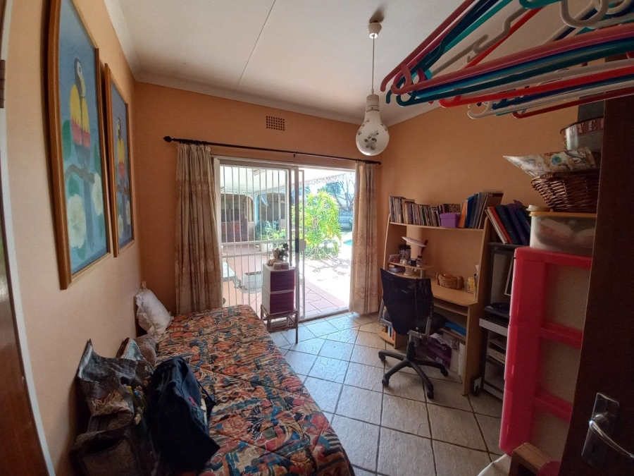 3 Bedroom Property for Sale in Helikonpark Gauteng