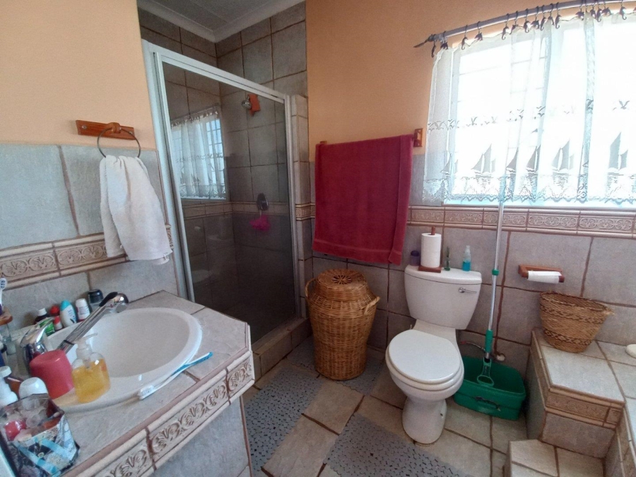 3 Bedroom Property for Sale in Helikonpark Gauteng
