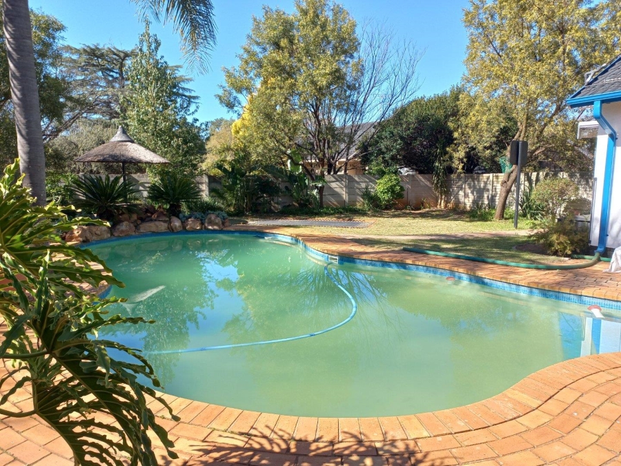 3 Bedroom Property for Sale in Helikonpark Gauteng