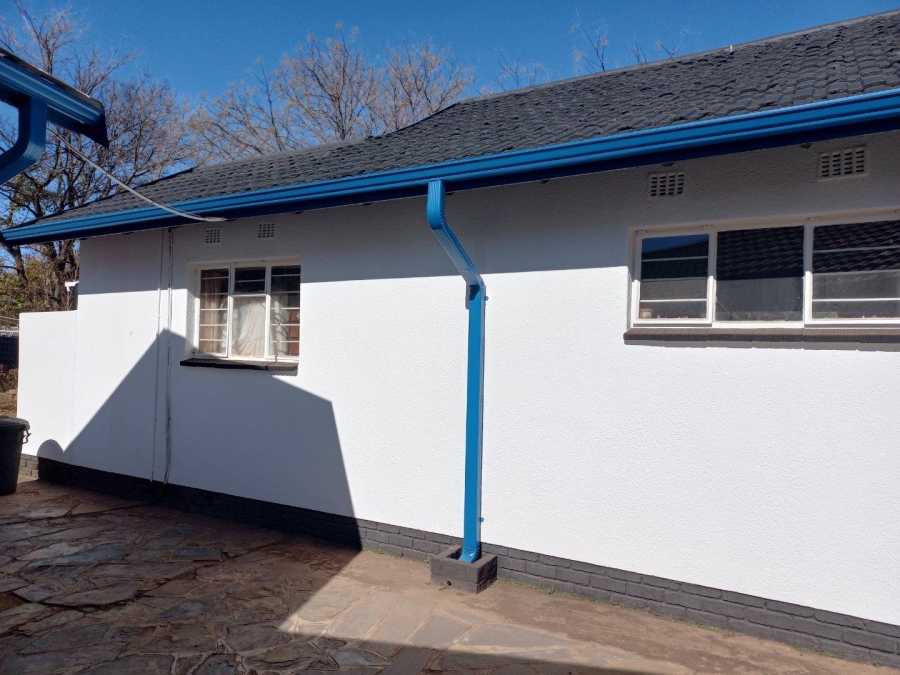 3 Bedroom Property for Sale in Helikonpark Gauteng