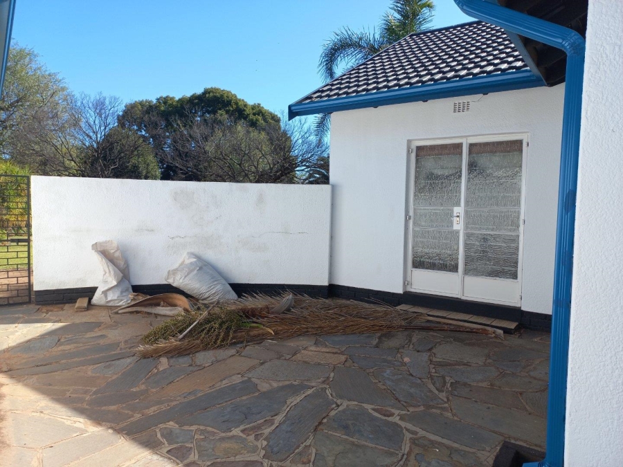 3 Bedroom Property for Sale in Helikonpark Gauteng