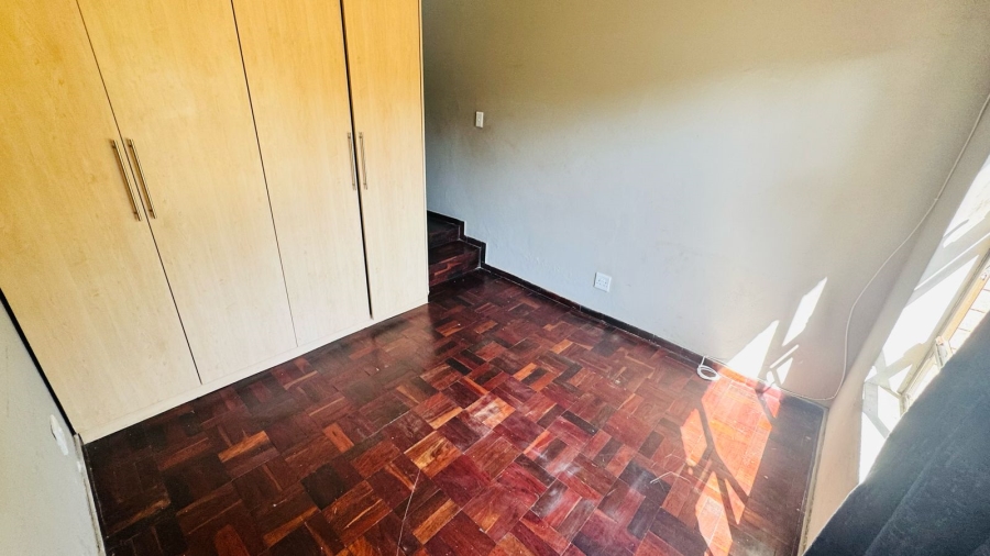 To Let 2 Bedroom Property for Rent in Buccleuch Gauteng