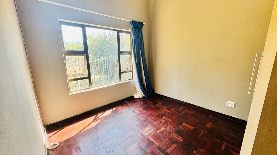 To Let 2 Bedroom Property for Rent in Buccleuch Gauteng