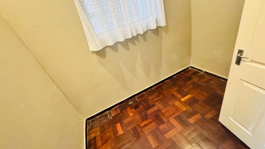 To Let 2 Bedroom Property for Rent in Buccleuch Gauteng
