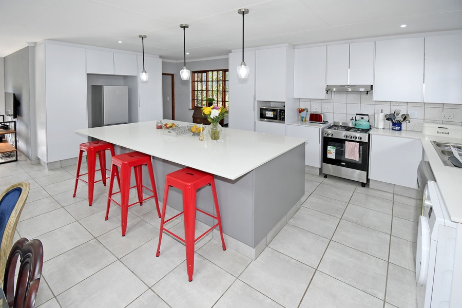 3 Bedroom Property for Sale in Ferndale Gauteng