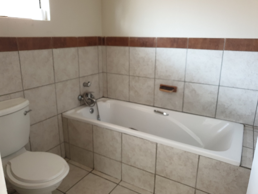 1 Bedroom Property for Sale in Kempton Park Central Gauteng
