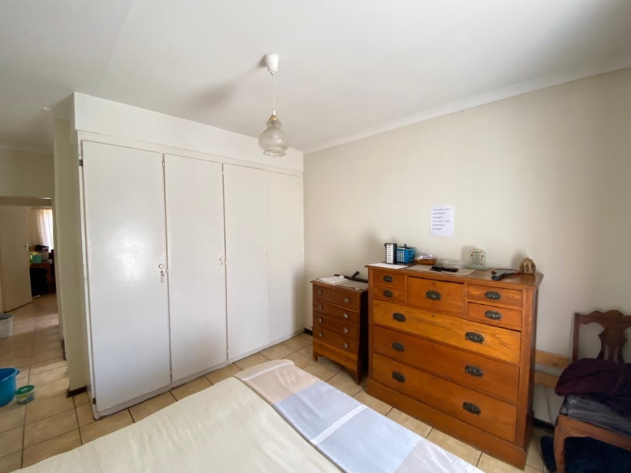 To Let 2 Bedroom Property for Rent in Faerie Glen Gauteng