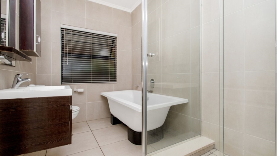 3 Bedroom Property for Sale in Fourways Gauteng