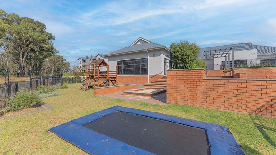 3 Bedroom Property for Sale in Longlake Gauteng
