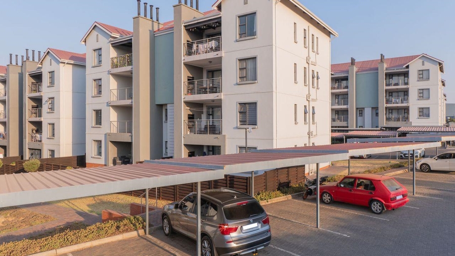 1 Bedroom Property for Sale in Modderfontein Gauteng