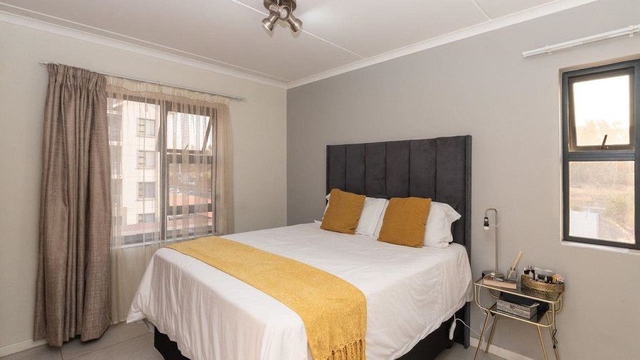 1 Bedroom Property for Sale in Modderfontein Gauteng