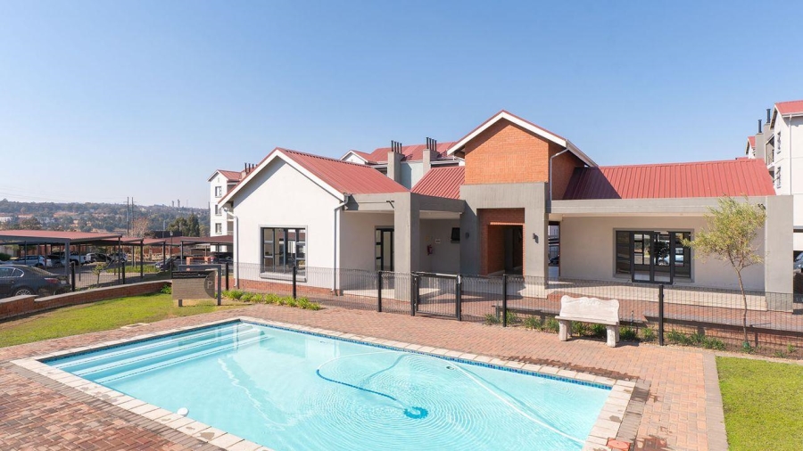 1 Bedroom Property for Sale in Modderfontein Gauteng