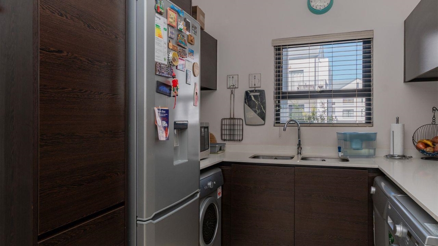 2 Bedroom Property for Sale in Greenstone Hill Gauteng