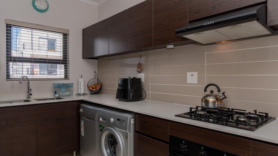 2 Bedroom Property for Sale in Greenstone Hill Gauteng