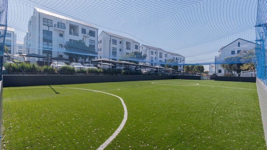 2 Bedroom Property for Sale in Greenstone Hill Gauteng