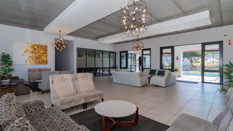 2 Bedroom Property for Sale in Greenstone Hill Gauteng