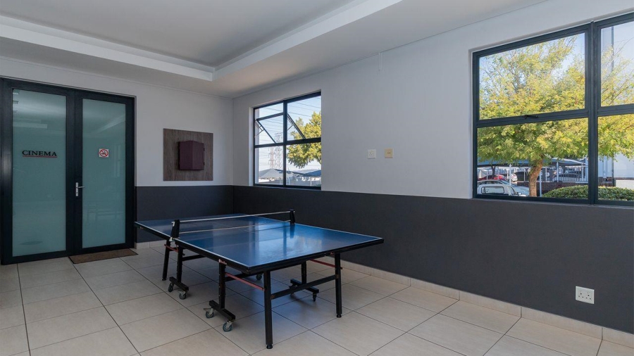 2 Bedroom Property for Sale in Greenstone Hill Gauteng