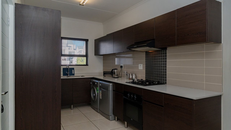 2 Bedroom Property for Sale in Greenstone Hill Gauteng