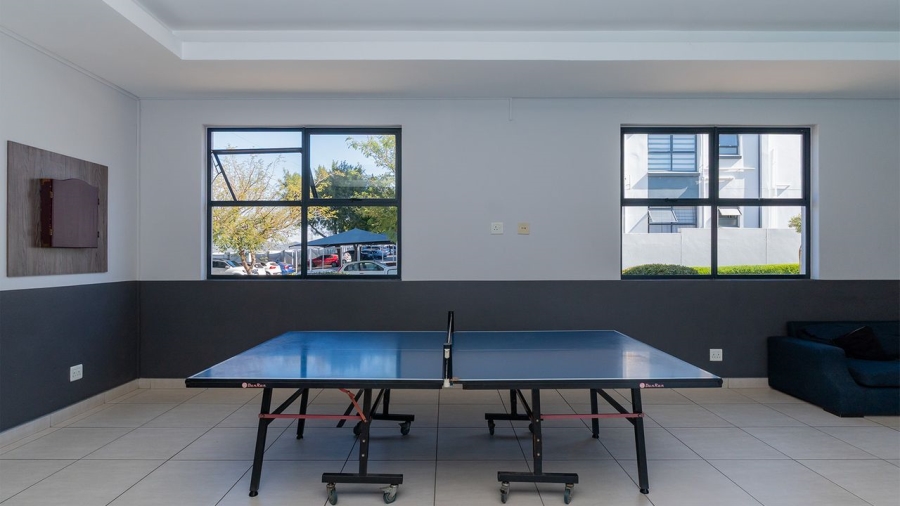 2 Bedroom Property for Sale in Greenstone Hill Gauteng