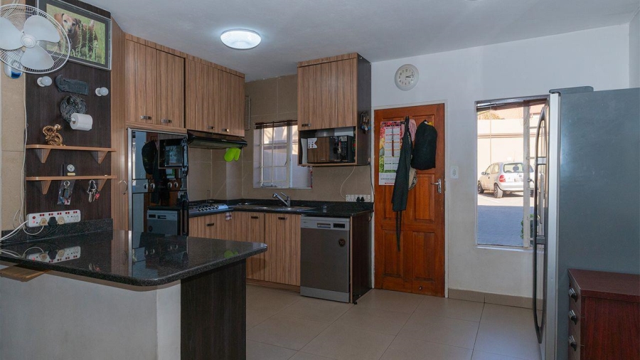 3 Bedroom Property for Sale in Eden Glen Gauteng