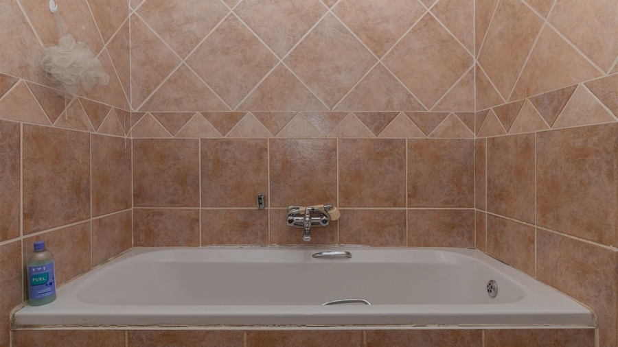 3 Bedroom Property for Sale in Eden Glen Gauteng