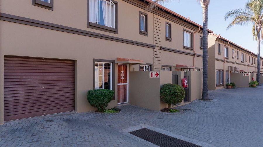 3 Bedroom Property for Sale in Eden Glen Gauteng