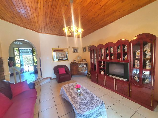 4 Bedroom Property for Sale in Rant En Dal Gauteng