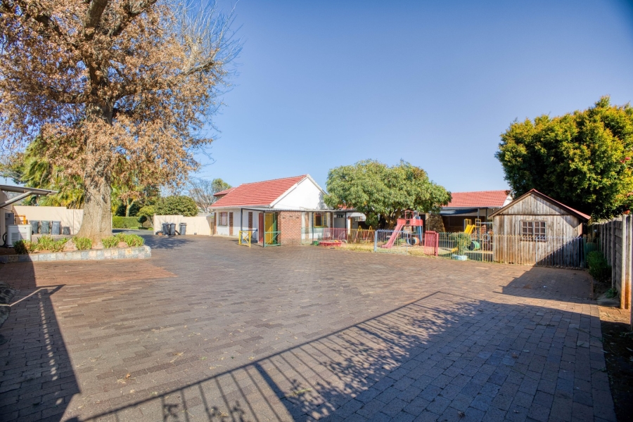 4 Bedroom Property for Sale in Cheltondale Gauteng