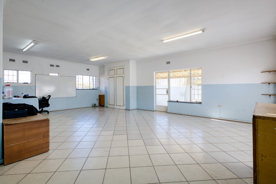 4 Bedroom Property for Sale in Cheltondale Gauteng