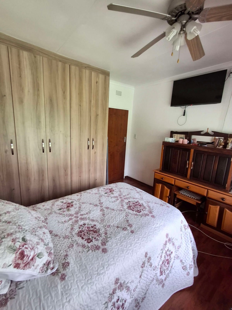 5 Bedroom Property for Sale in Noordheuwel Gauteng