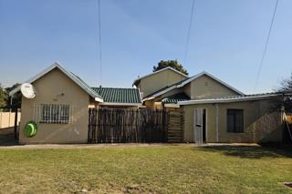 2 Bedroom Property for Sale in Horison Park Gauteng