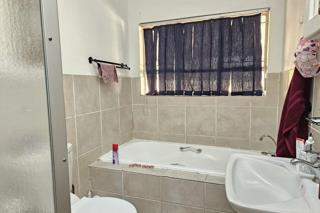 2 Bedroom Property for Sale in Horison Park Gauteng