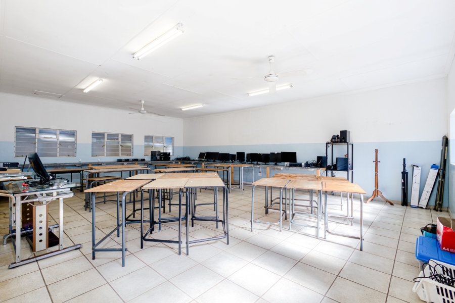 4 Bedroom Property for Sale in Cheltondale Gauteng