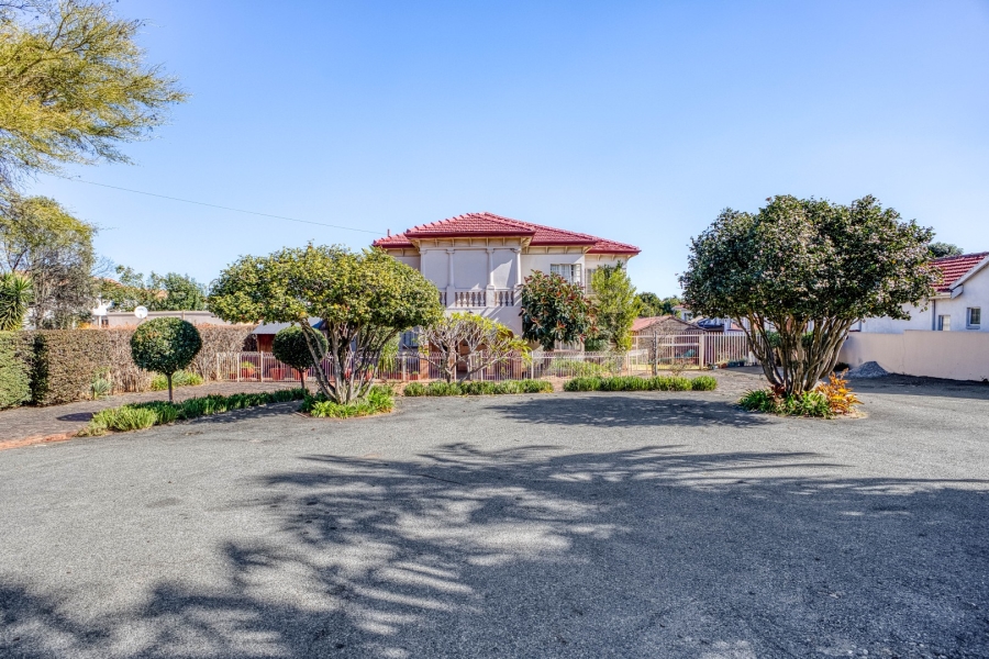 4 Bedroom Property for Sale in Cheltondale Gauteng