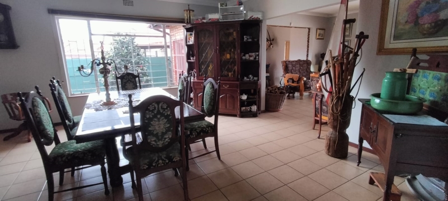 3 Bedroom Property for Sale in Helikonpark Gauteng