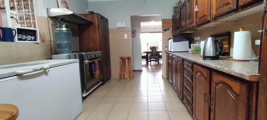 3 Bedroom Property for Sale in Helikonpark Gauteng
